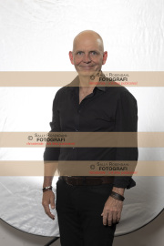 RAW_halvfigur_Erik_03