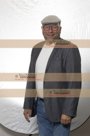 RAW_halvfigur_Finn_04