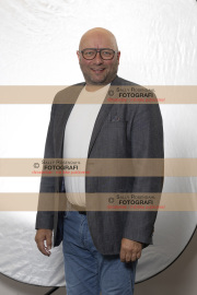 RAW_halvfigur_Finn_07
