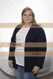 RAW_halvfigur_Heidi_08