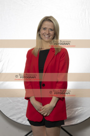RAW_halvfigur_Katrine_13