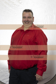 RAW_halvfigur_MartinM_03