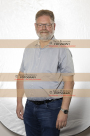 RAW_halvfigur_MartinP_06