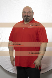 RAW_halvfigur_Stefan_03
