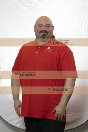 RAW_halvfigur_Stefan_04